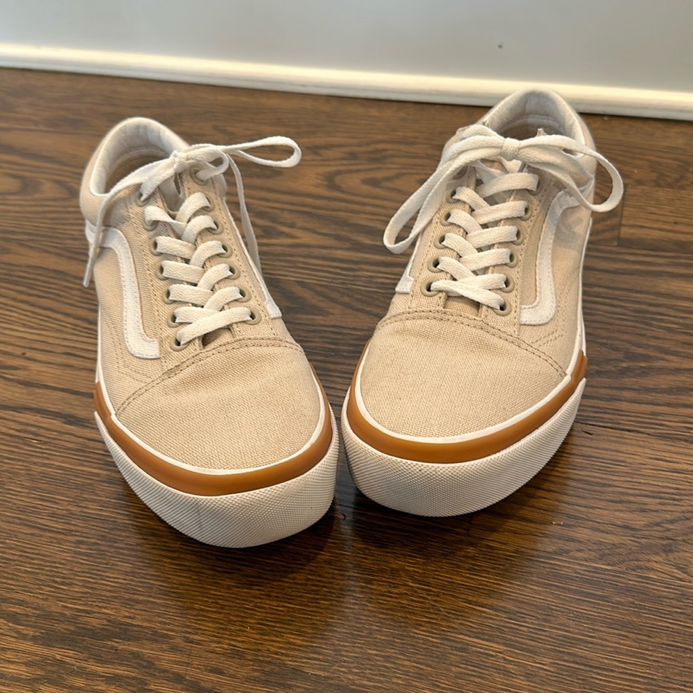 Vans Old Skool Stacked womens size 8- Tan canvas